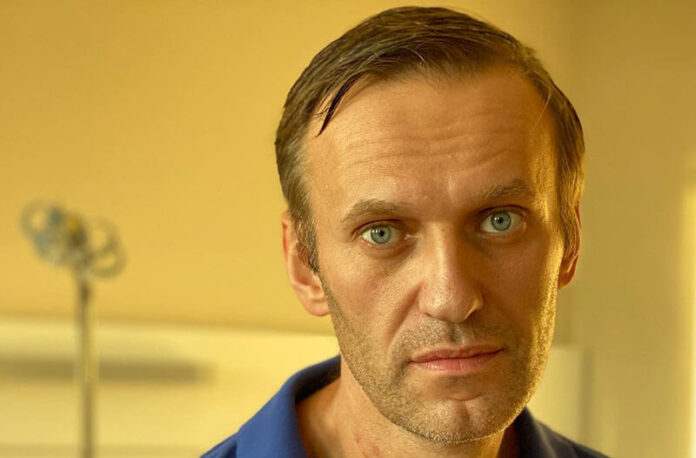 navalny-sarebbe-morto-per-avvelenamento.-la-vedova:-“ho-le-prove”-|-video