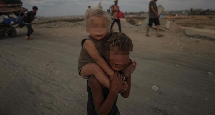 prima-e-dopo,-ecco-dove-sono-ora-i-fratellini-simbolo-della-guerra-a-gaza