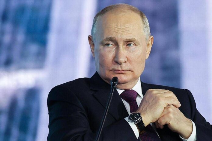putin,-compleanno-di-guerra:-“russia-avanti-tutta,-ucraina-spalle-al-muro”